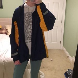 over sized vintage nike wind breaker